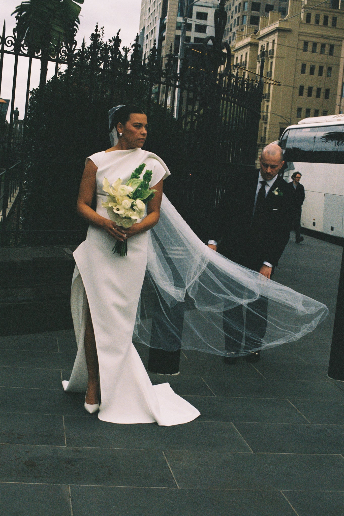 Victoire Gown