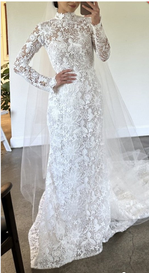 Reem Acra Infinity