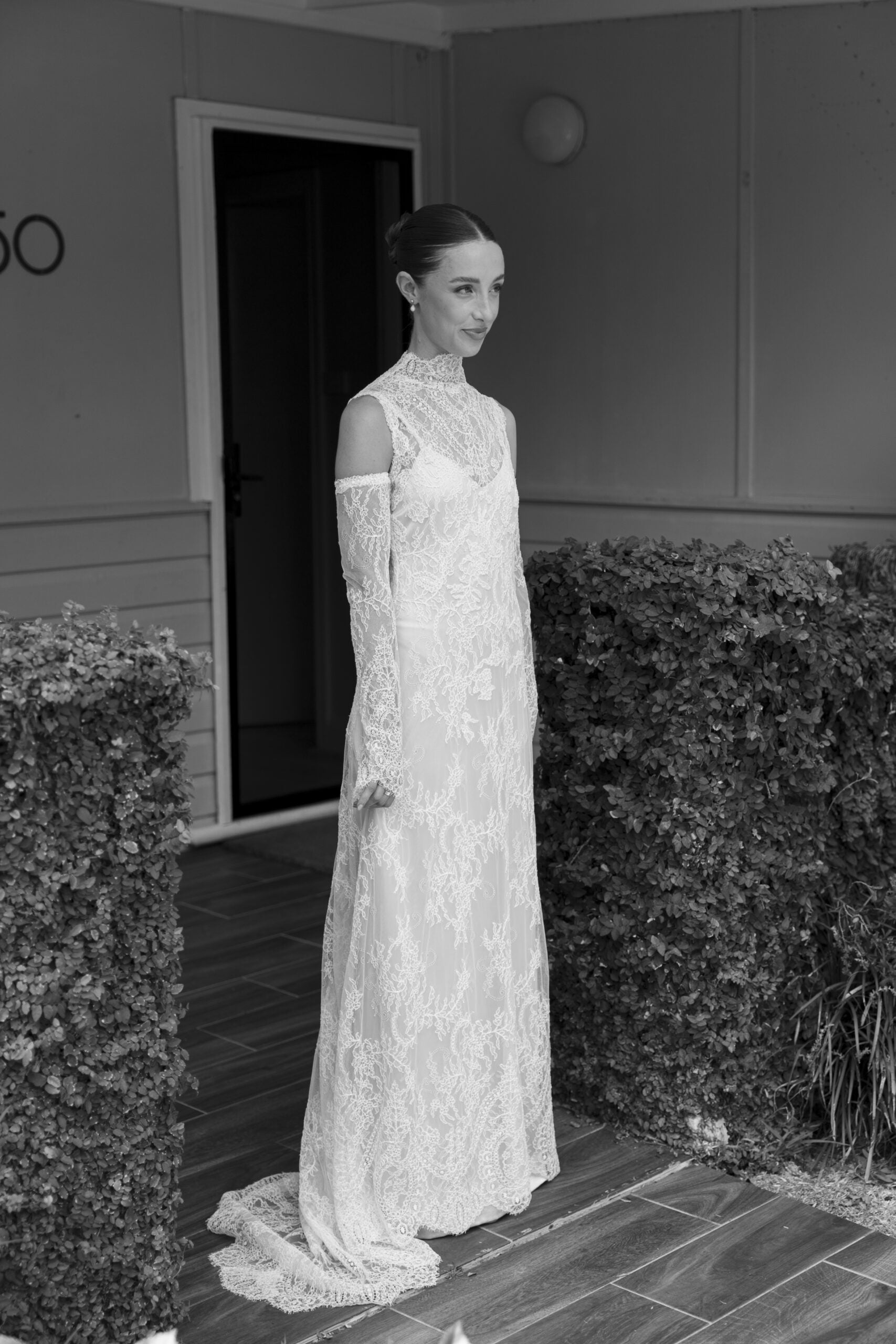 2025 Custom Rhonda Hemmingway Couture Lace Wedding Dress (incl. slip dress, sleeves, veil and shoes)