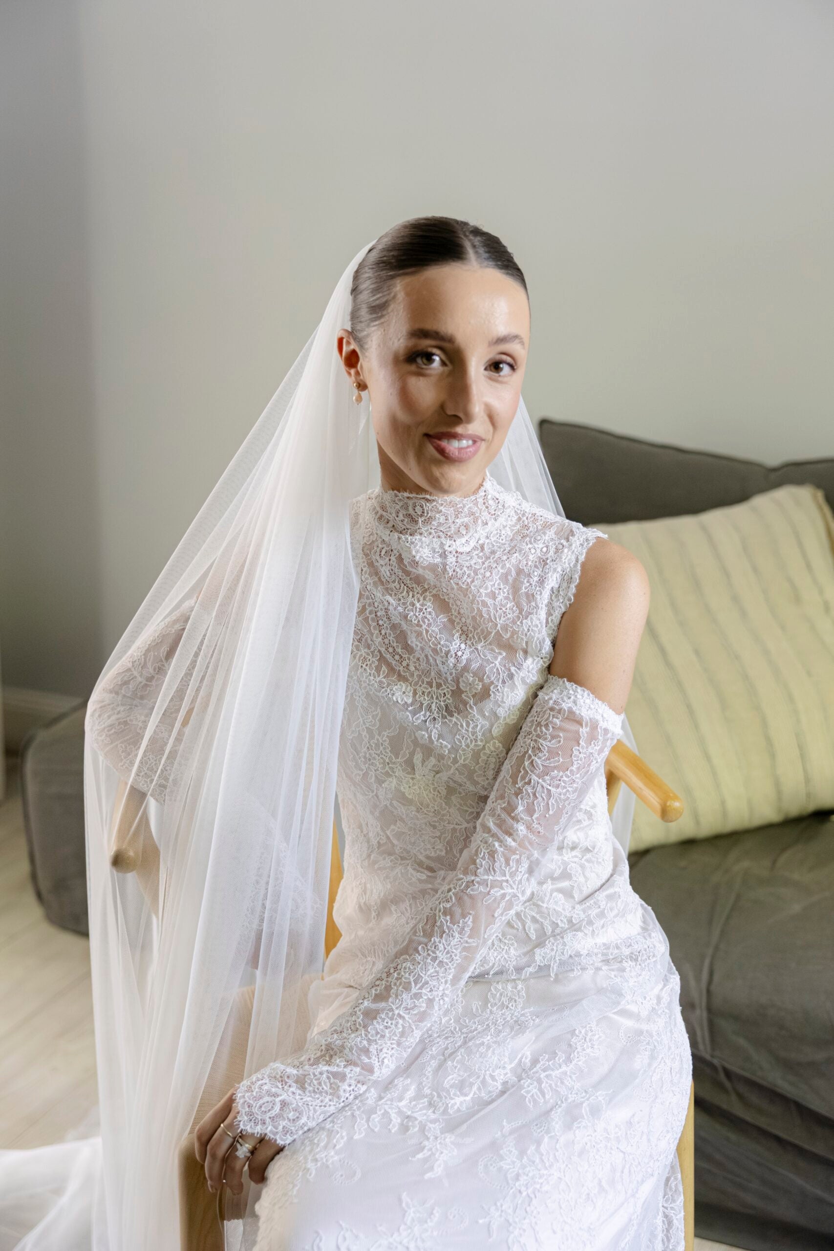 2025 Custom Rhonda Hemmingway Couture Lace Wedding Dress (incl. slip dress, sleeves, veil and shoes)