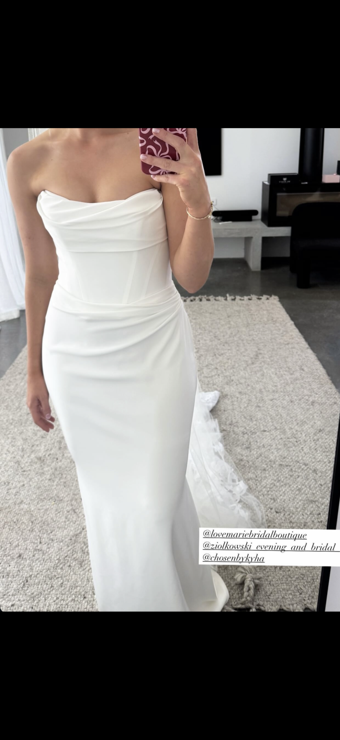 Kyha Duke Gown