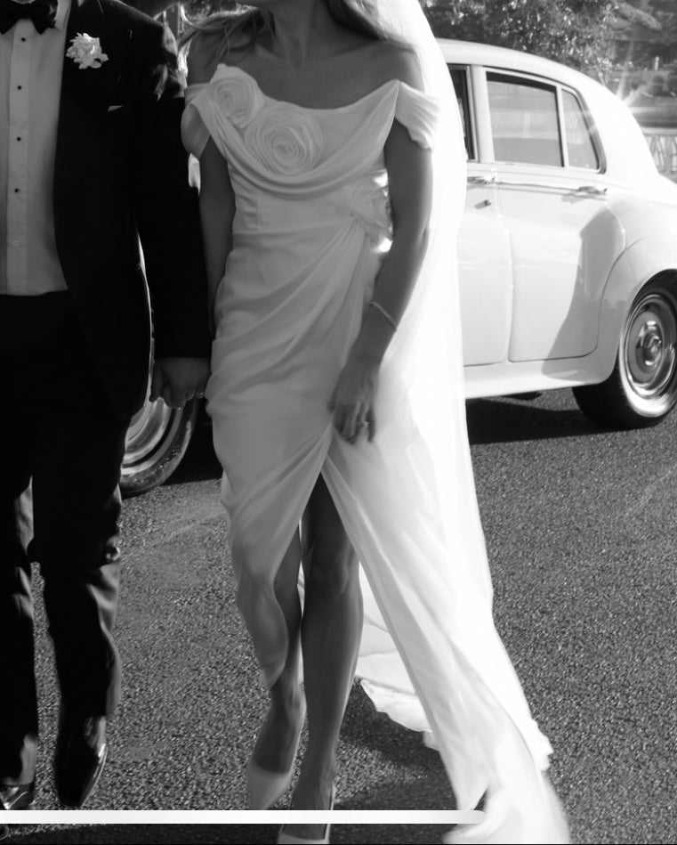 Ana radu wedding dress