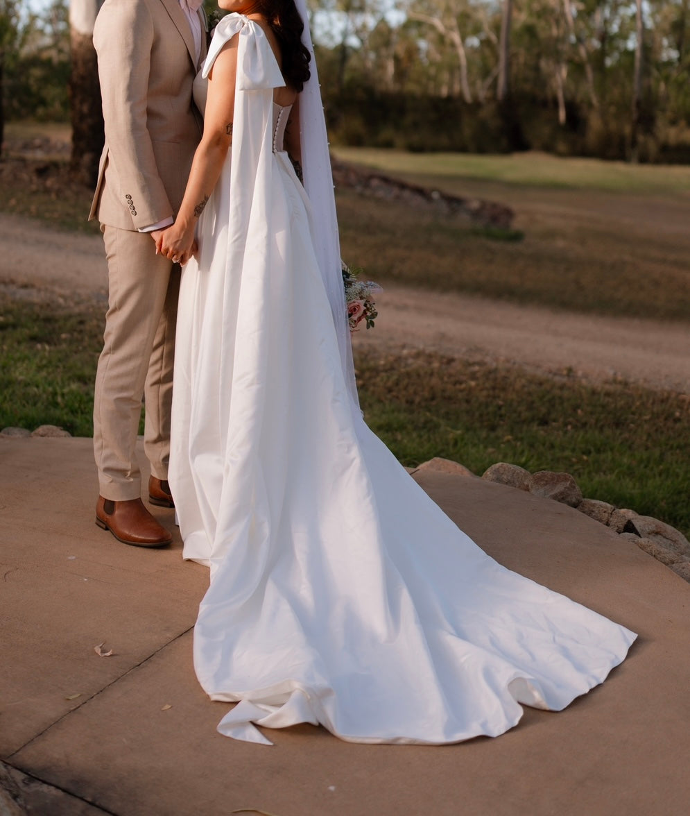 Madi Lane Kinsley Wedding Gown