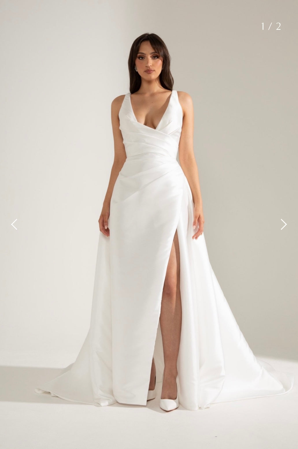 Astera Gown