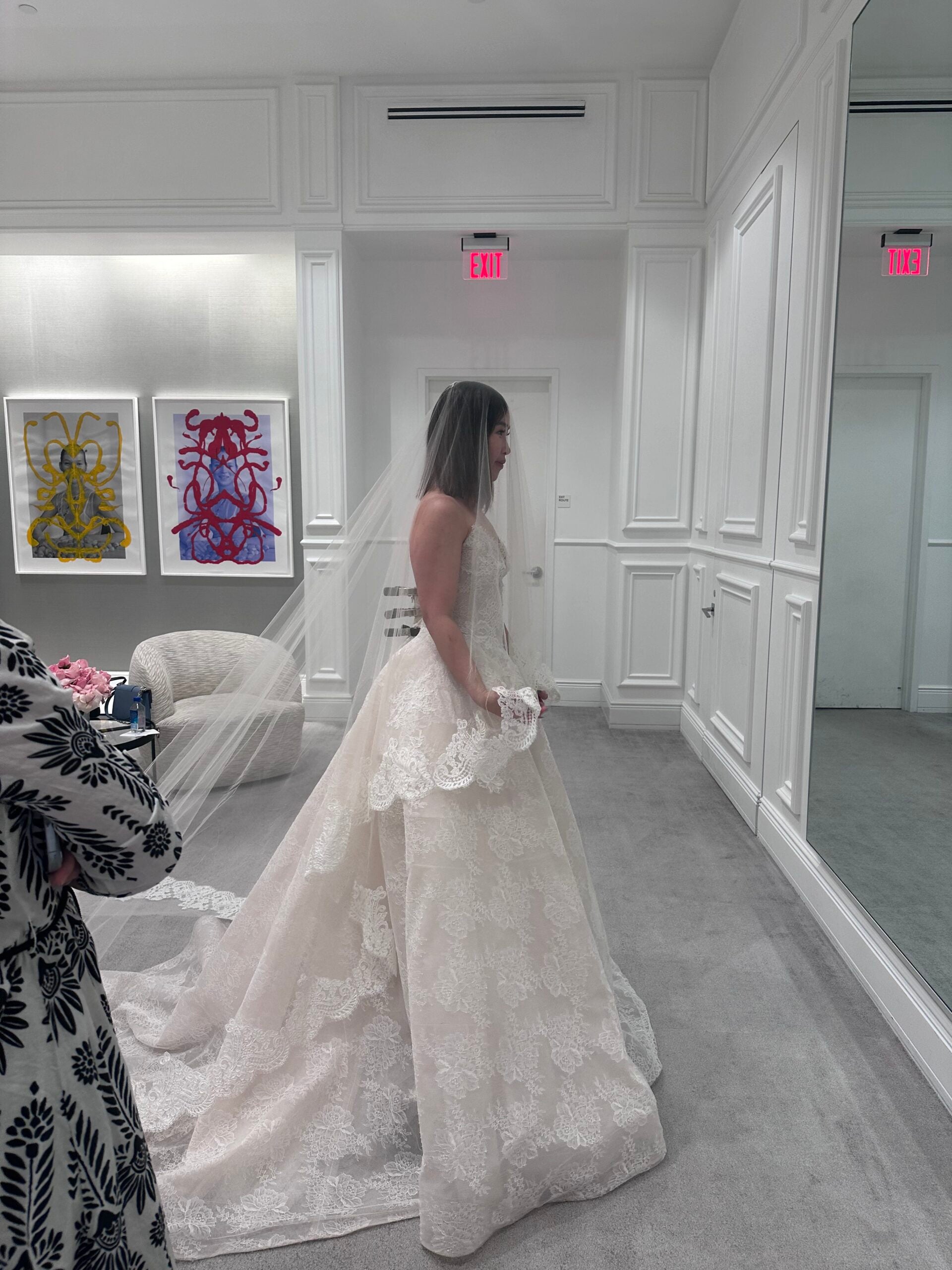 New/Unaltered Monique Lhuillier - Darling with Helena Lace