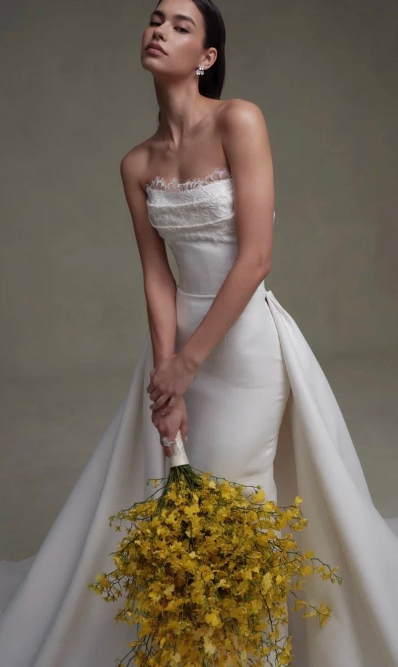 The SE070 Gown