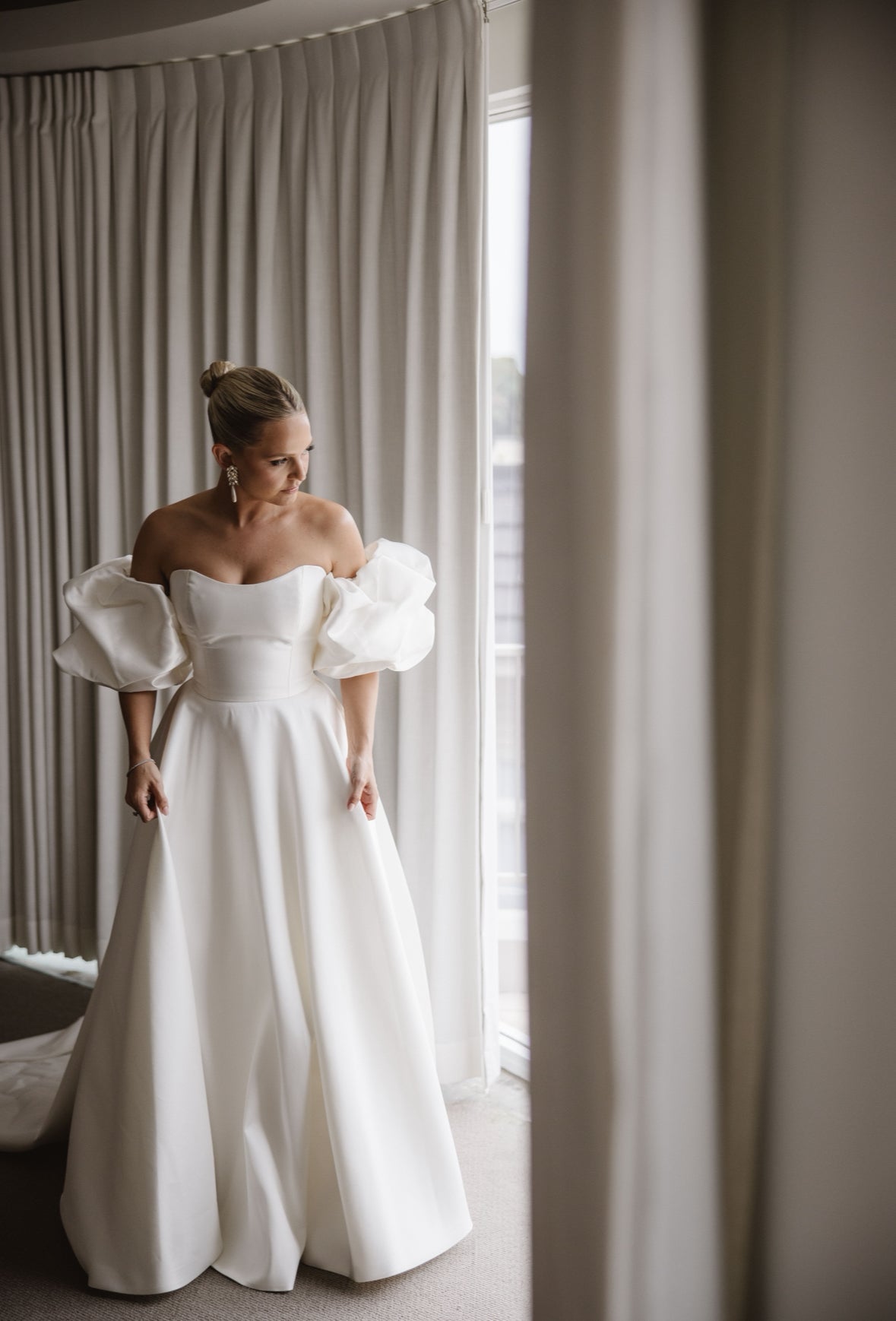 Monique Lhuillier Bliss Gown (BL23201)