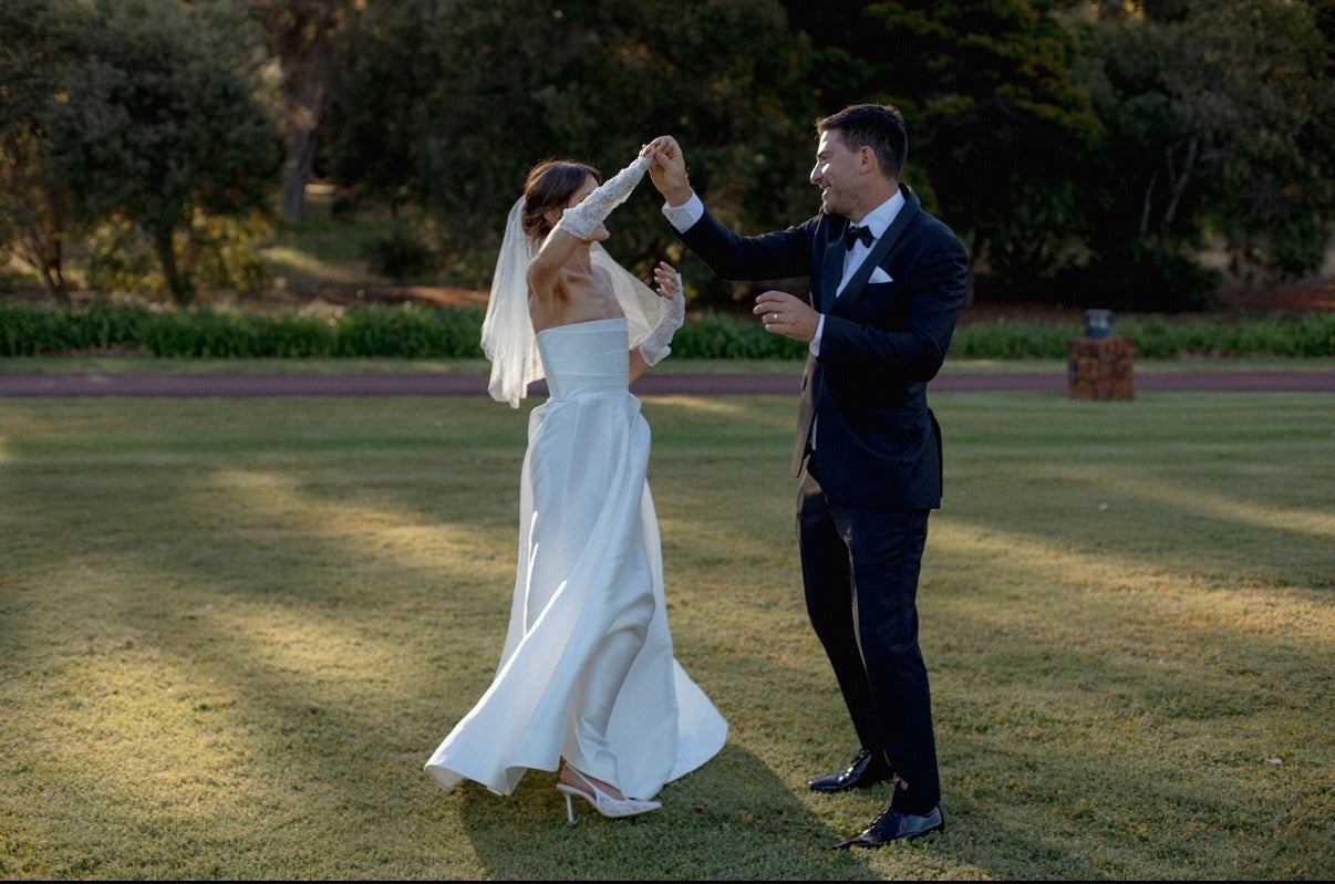 Alex Perry Adeline Gown