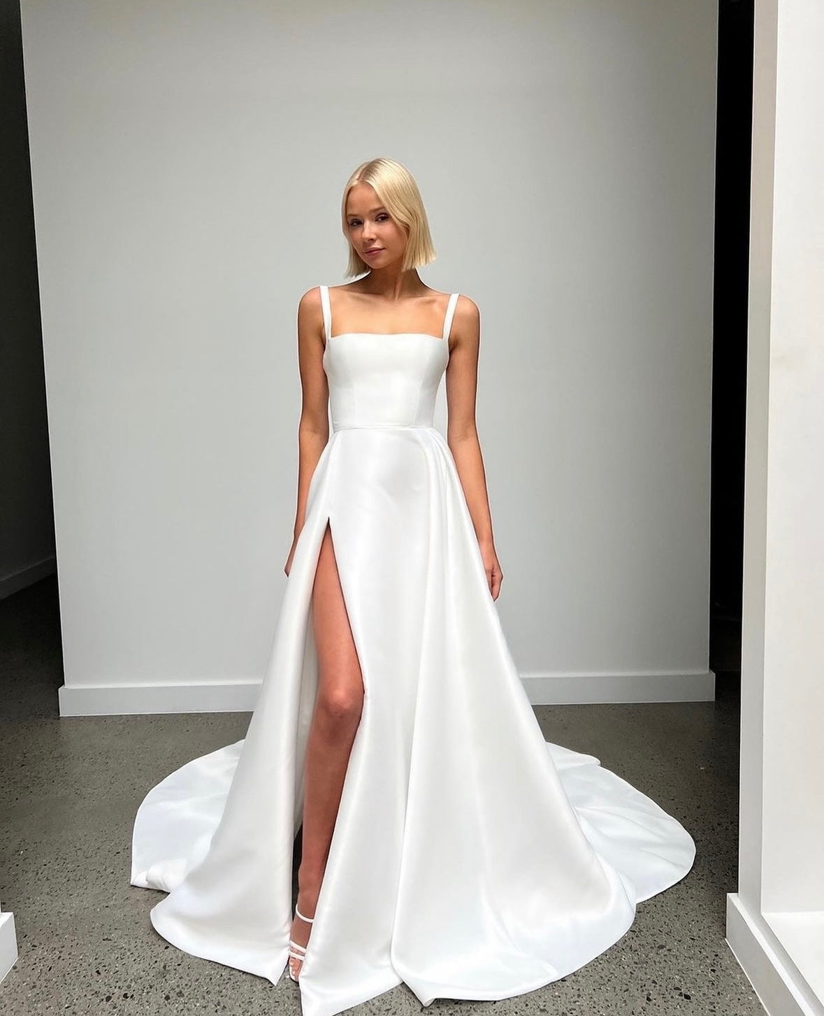 KYHA Luni Gown