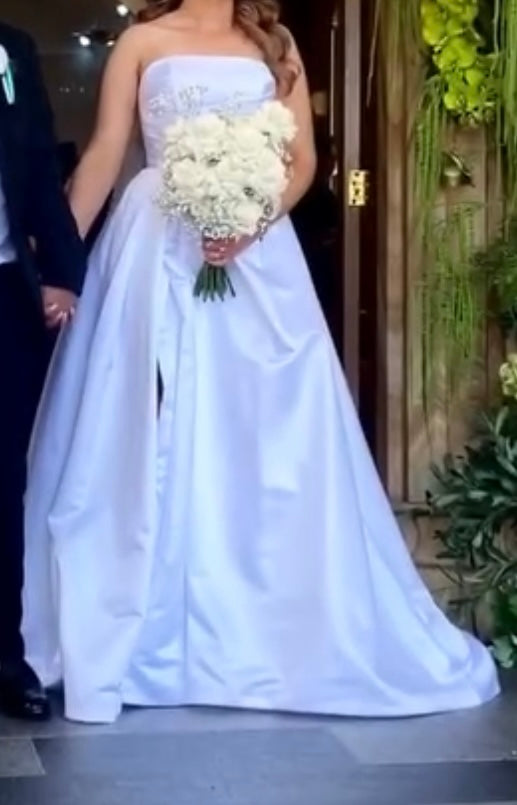Pearl white wedding dress