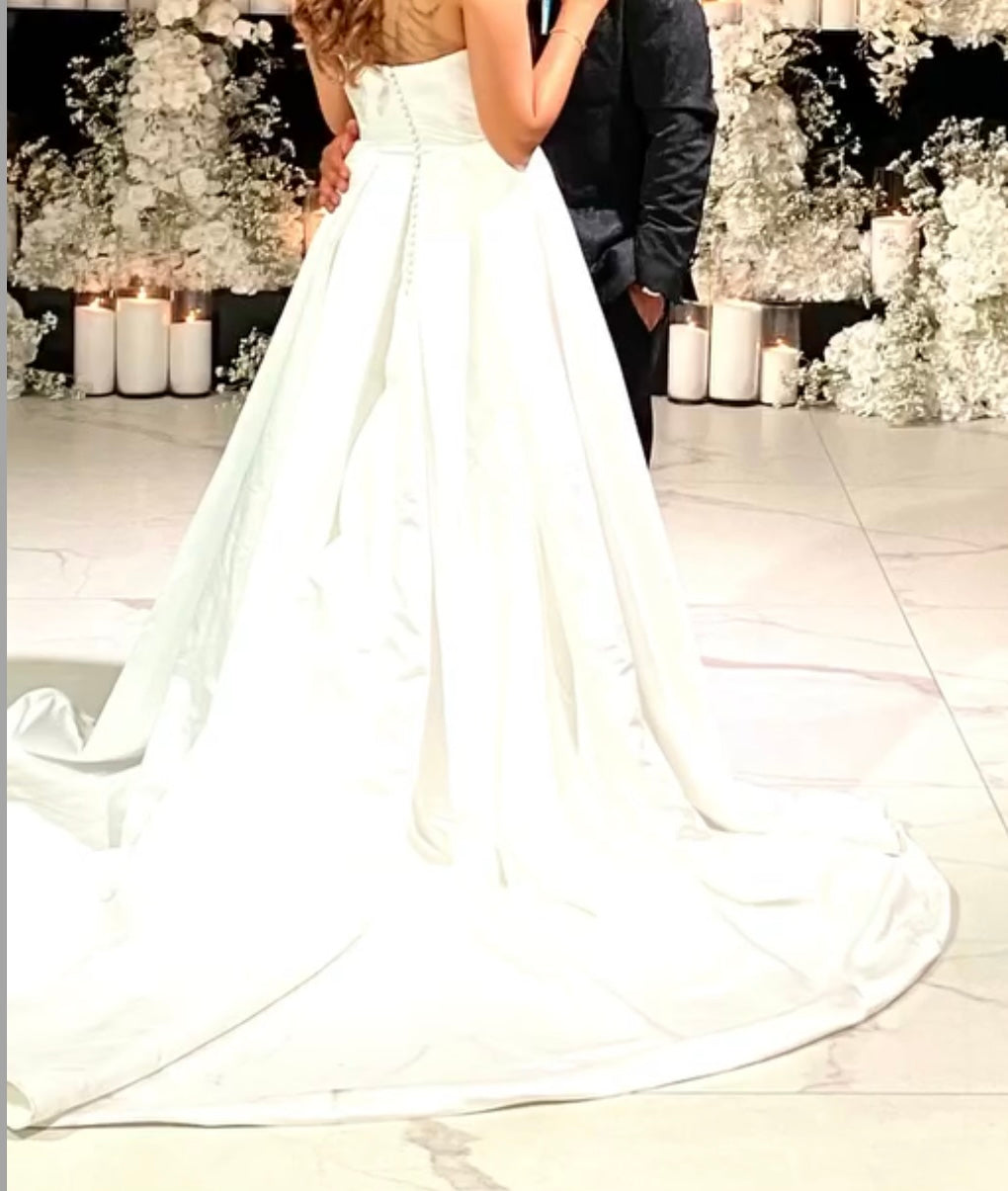 Pearl white wedding dress