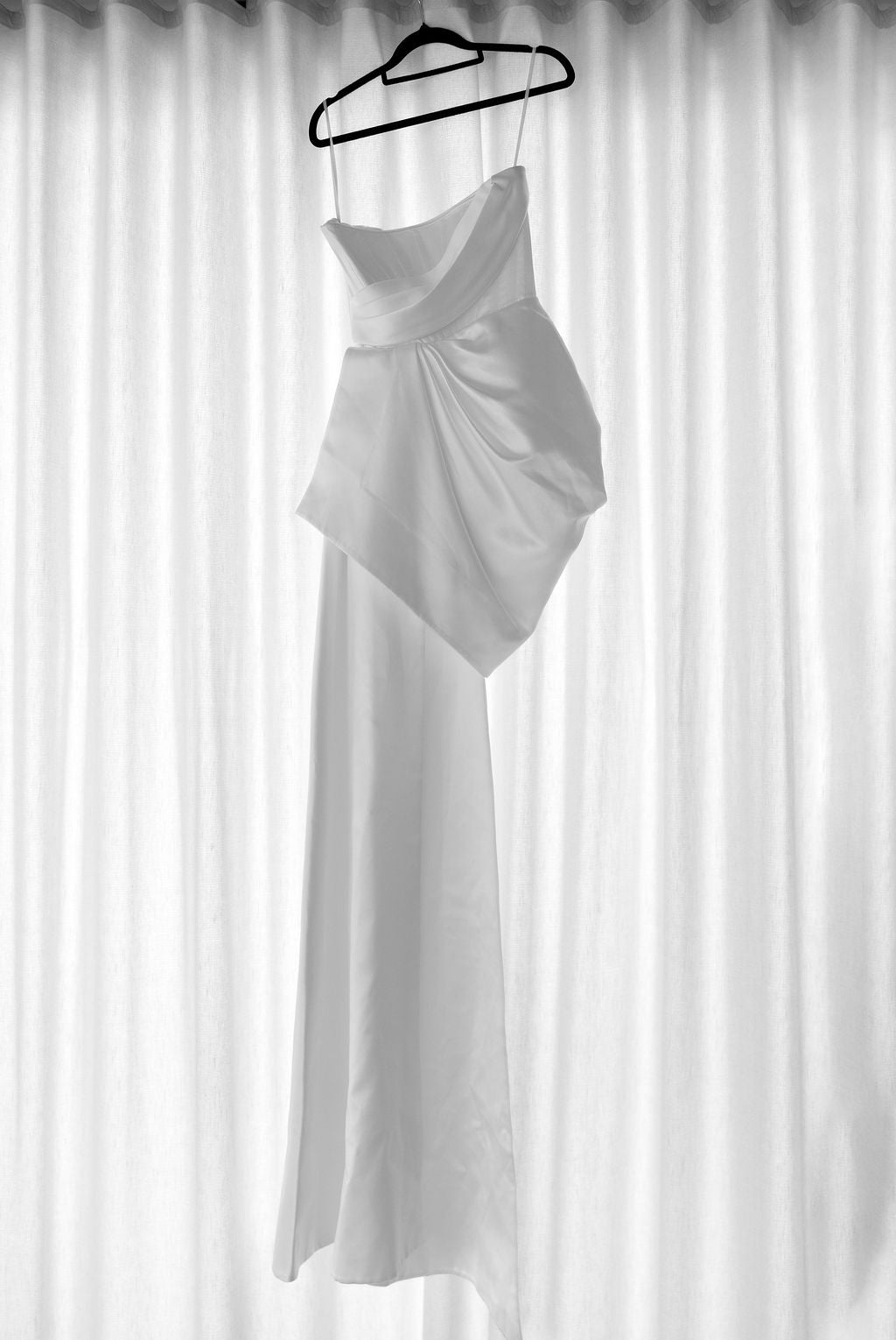 Alex Perry Blair Asymmetric Draped Satin Gown