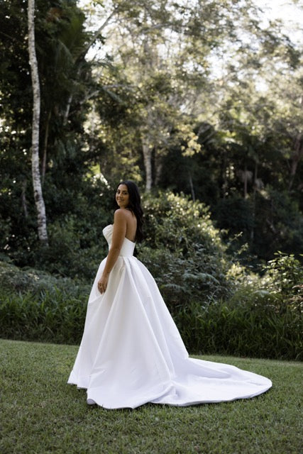 Mariana Hardwick Rose Gown