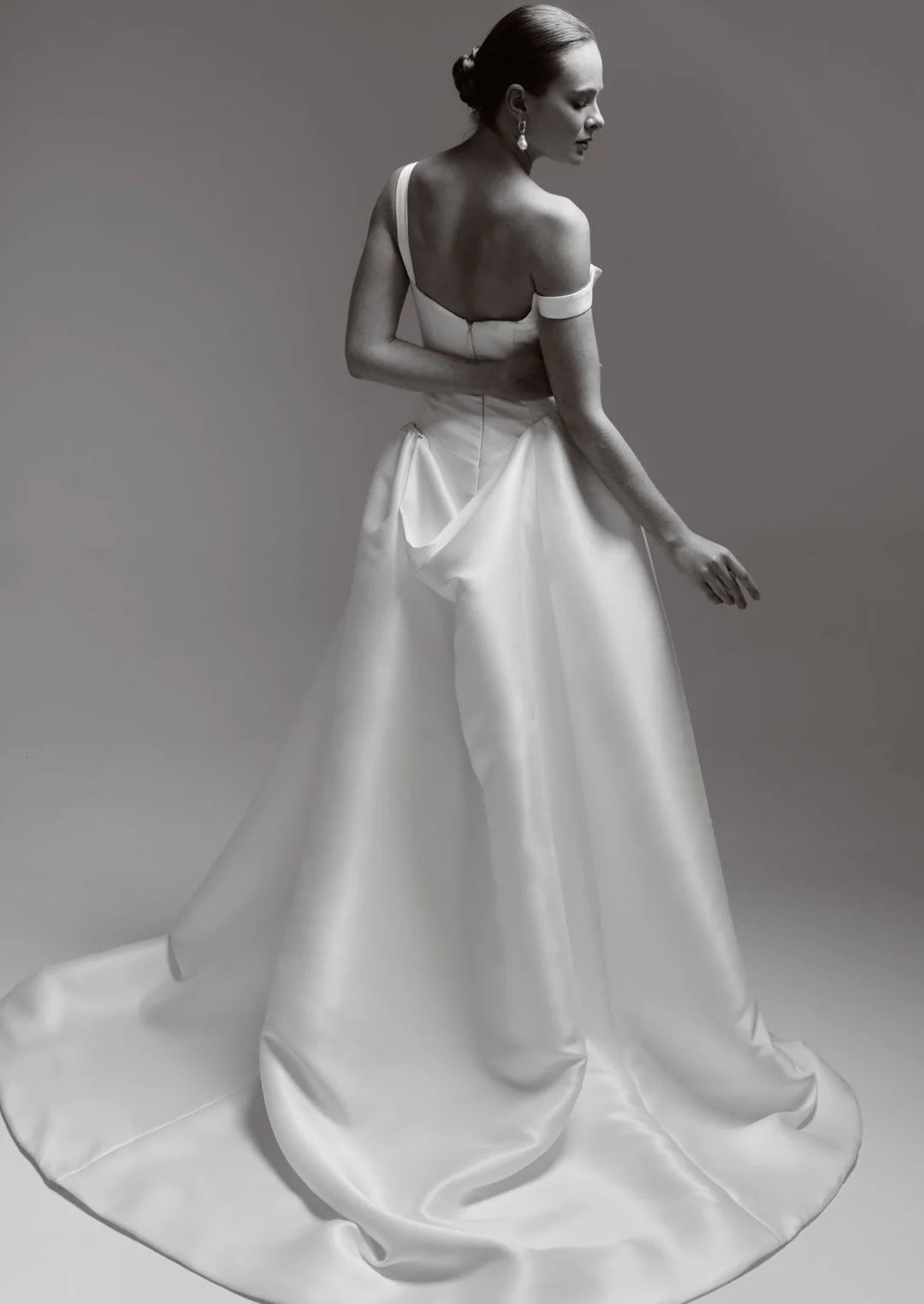 Renhue Loren Gown