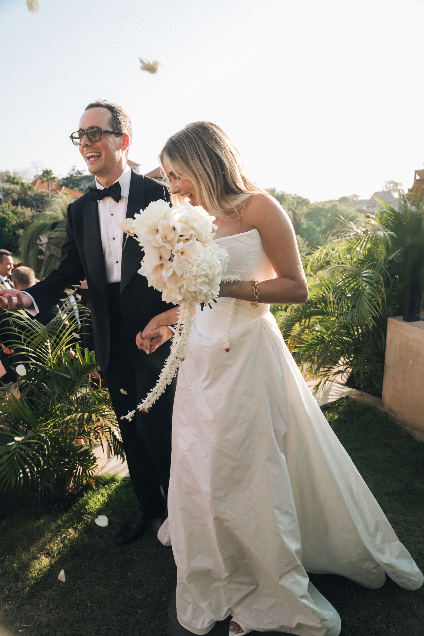Varca Bridal, Saundra