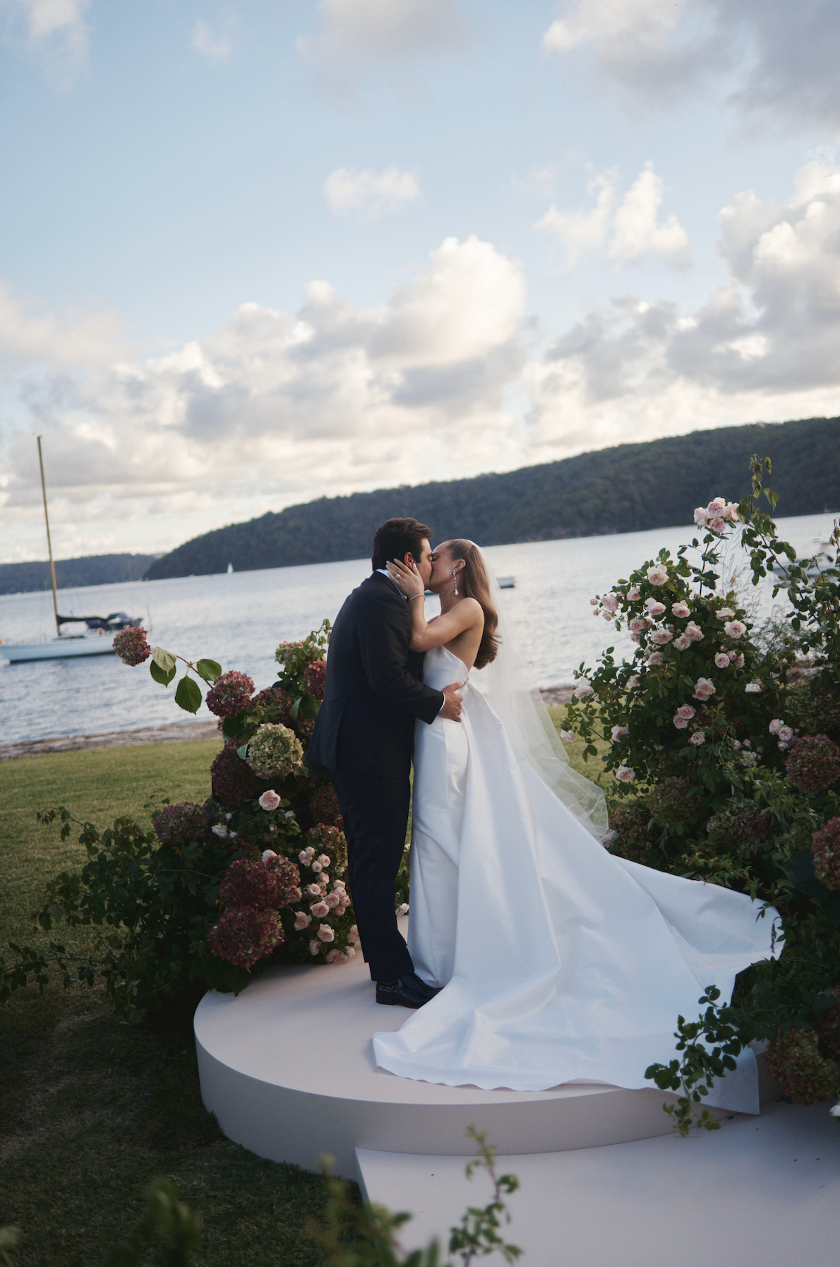 Monique Lhuillier Sloane Gown