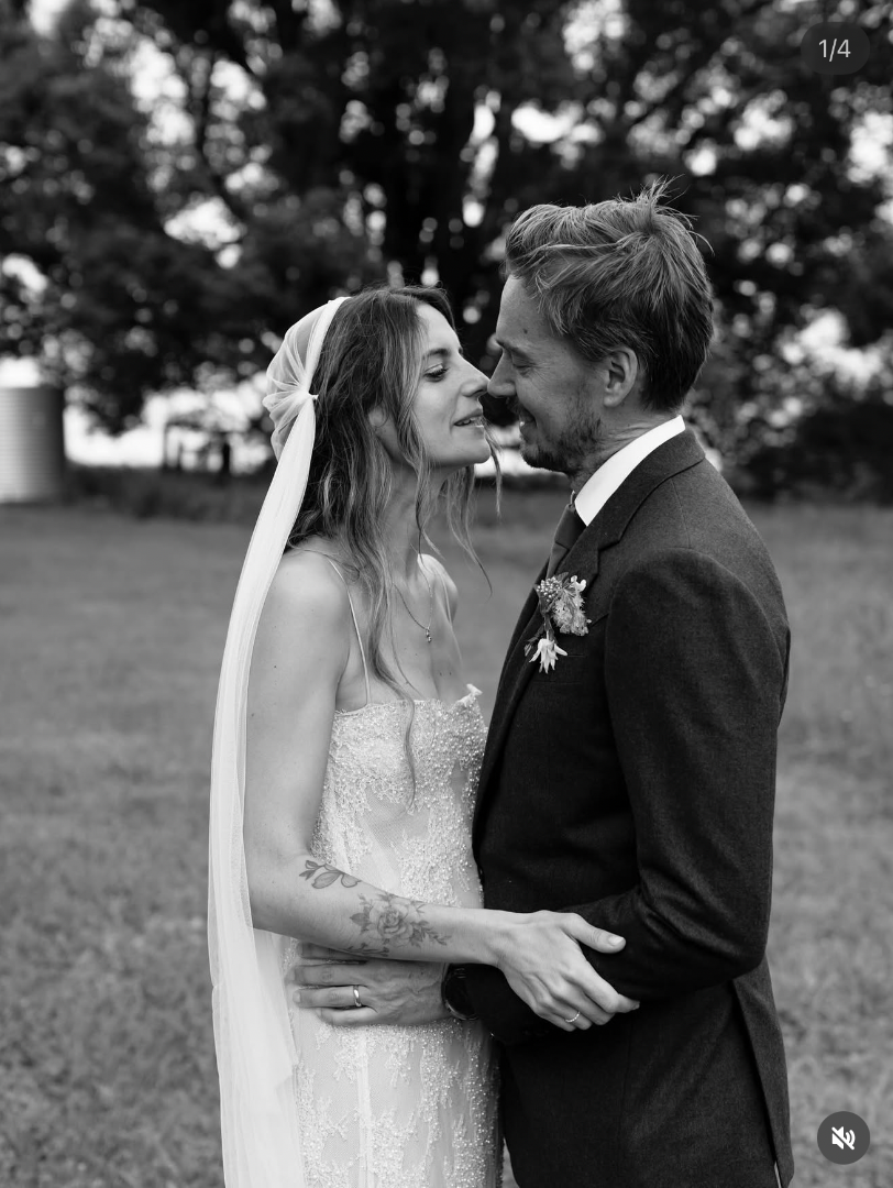 Kate Willa, ROJ Bridal Gown