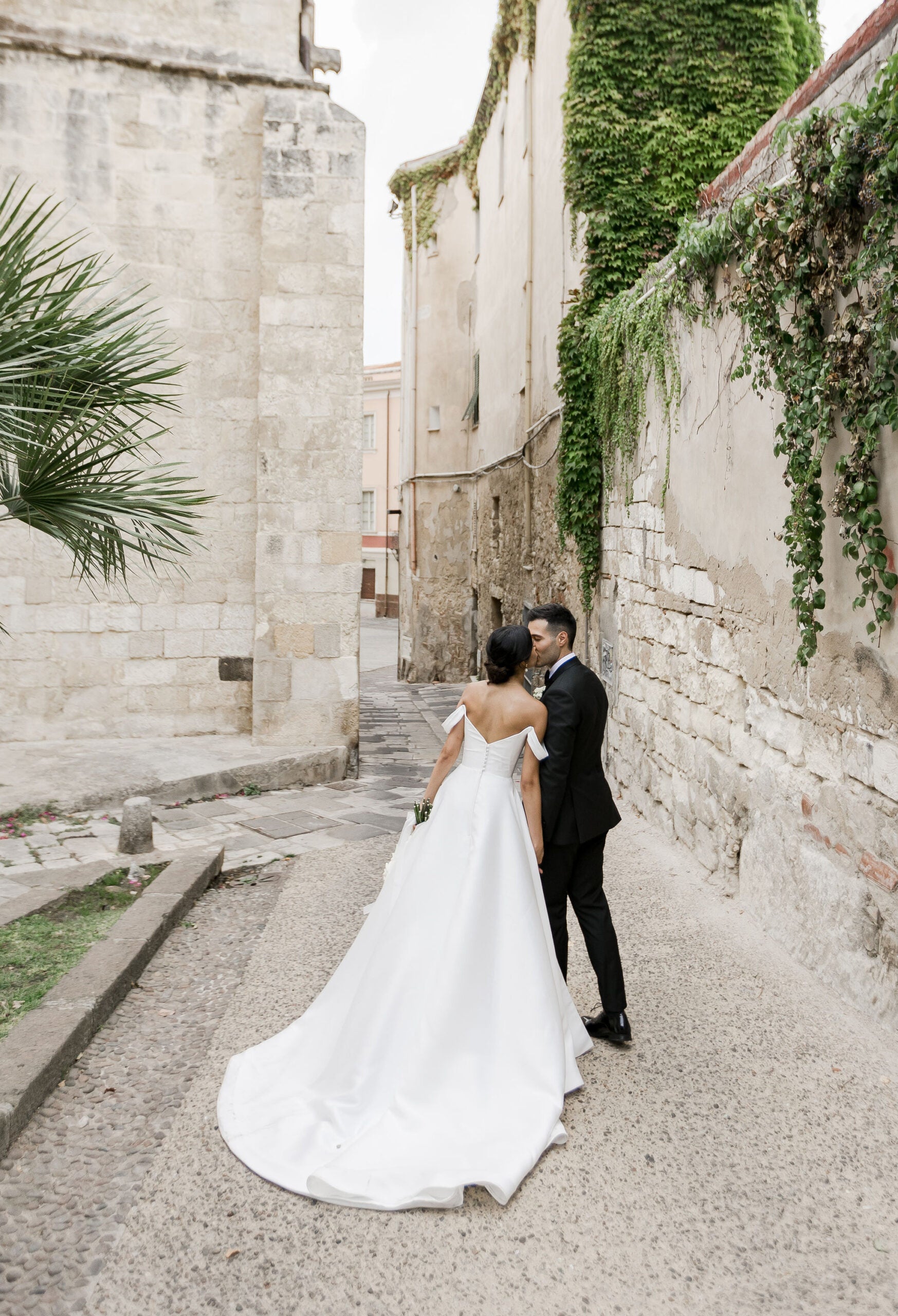 CHOSEN BY KYHA DAVIS GOWN