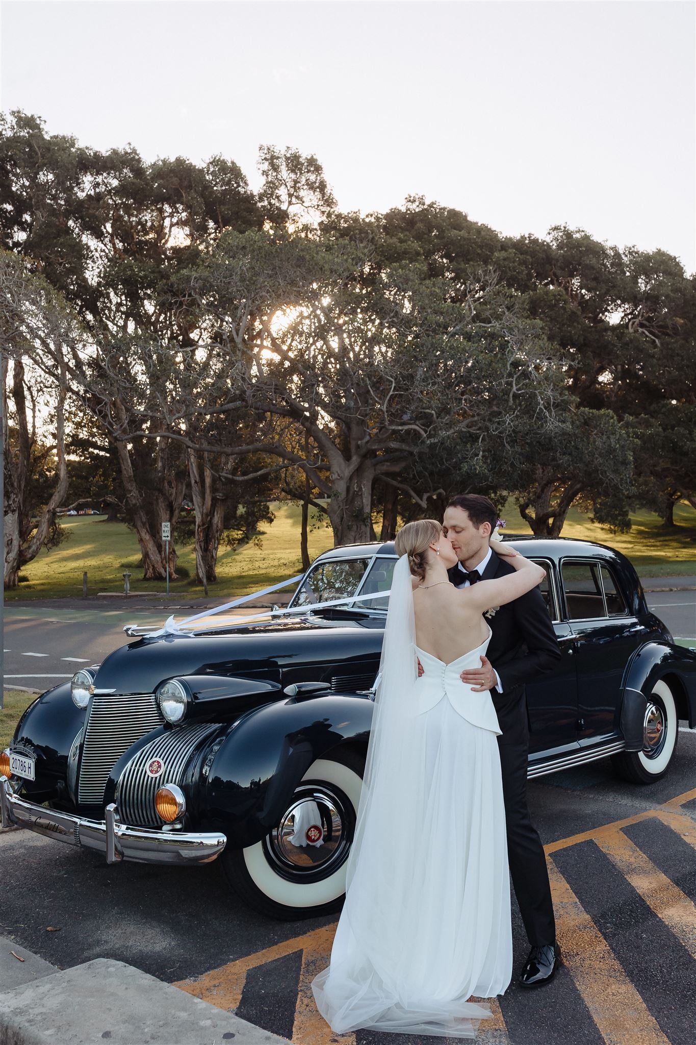 Jeanette Dress - by Sophie et Viola