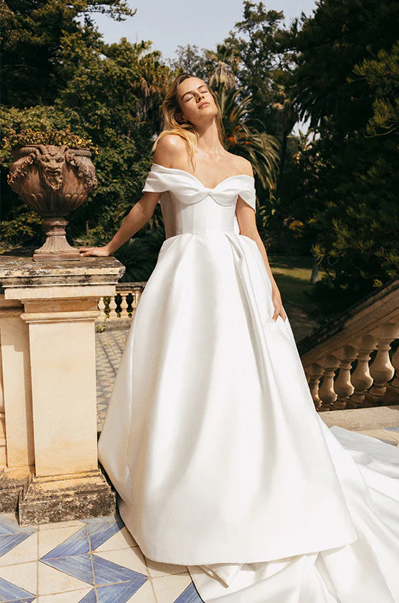Monique Lhuillier, Luisa Gown