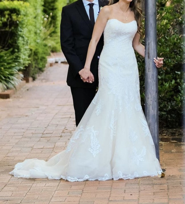 Maggie Sottero Lovai gown