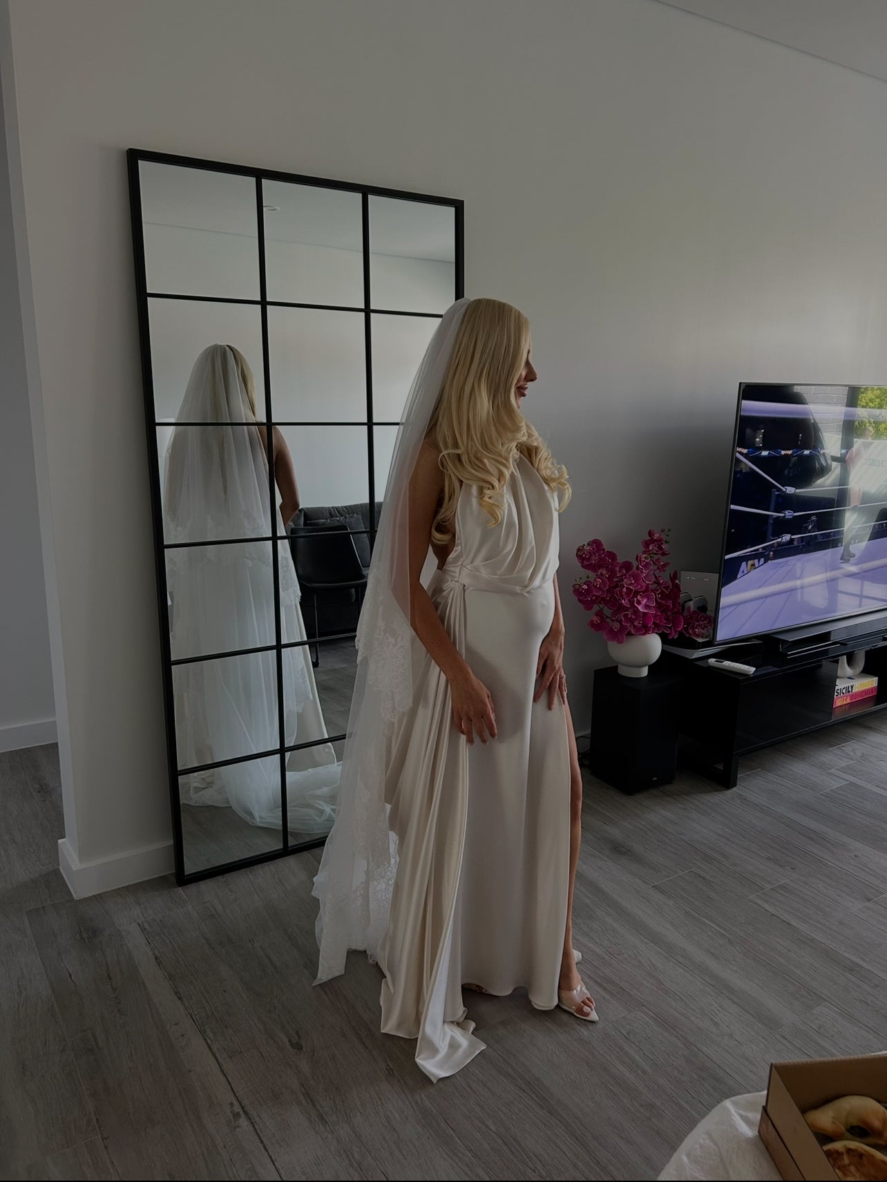 Steven Khalil Custom Silk Ivory Gown Steven Khalil Custom Silk Ivory Gown