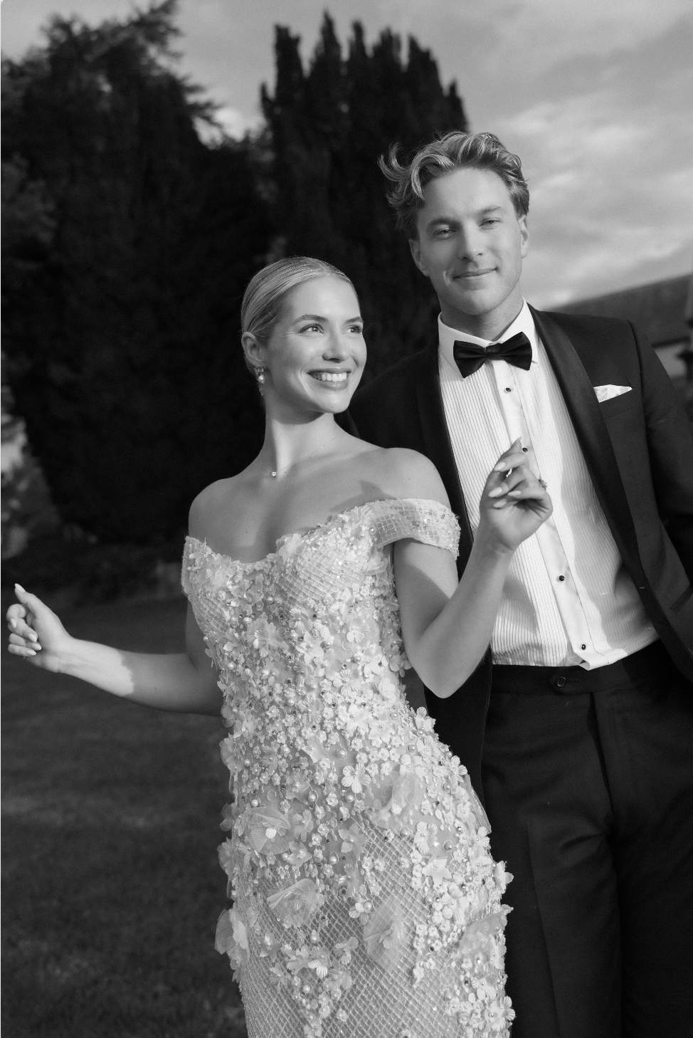 Second Hand Wedding Dresses & Designer Gowns | Preloved Bridal Marketplace Second Hand Wedding Dresses & Designer Gowns | Preloved Bridal Marketplace